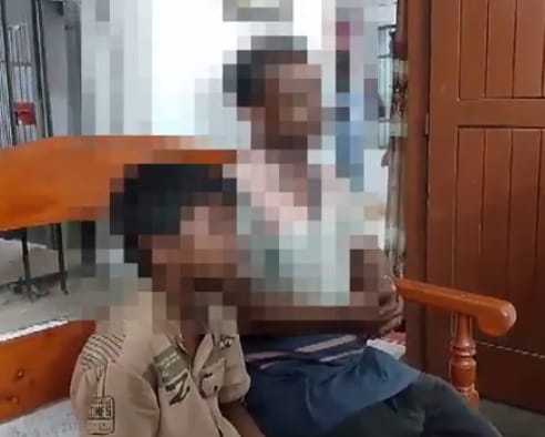 মায়ের সহযোগীতায় নাবালিকা কন্যা ধর্ষণের শিকার