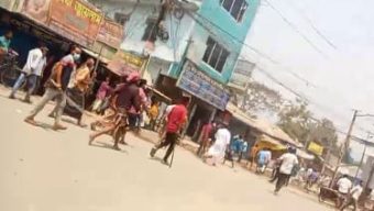 বিধবাকে পিটিয়ে আহত,বসতবাড়ি ভাঙচুর কু-প্রস্তাবে অসম্মতি জানানোয়
