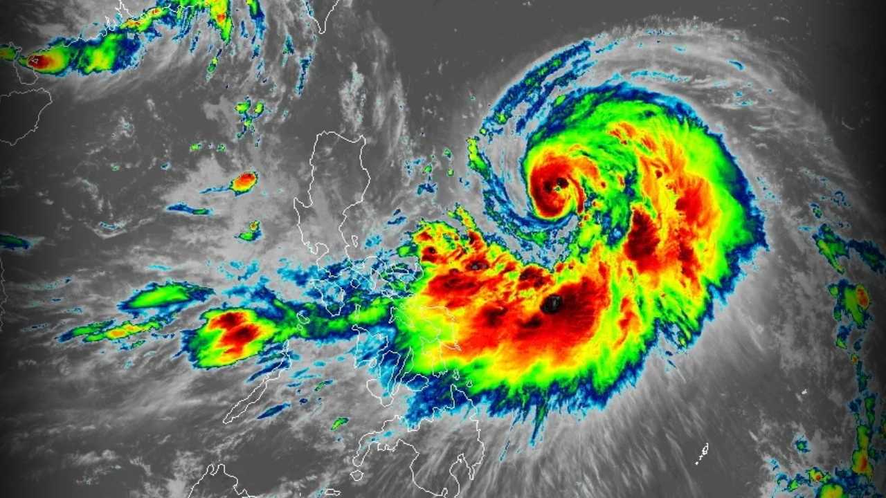 ঝুঁকিপূর্ণ এলাকা থেকে সরানো হচ্ছে মানুষ ফিলিপাইন সাগরে সুপার টাইফুন ‘নান্দো’