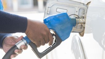 খরচ বাড়ছে মালিকদের ভেজাল তেলে গাড়ির ক্ষতি