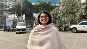 আমার শেকড় এই মাটিতেই