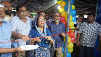 হকারদের পুনর্বাসনের লক্ষ্যে বিসিসি হকার্স মার্কেটের উদ্বোধন