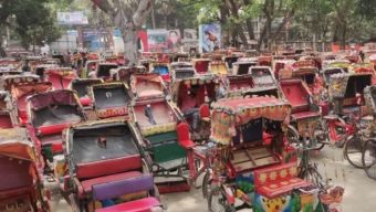 রক্তাক্ত মহাসড়ক অটোরিকশায়